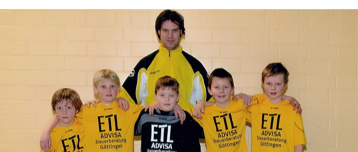 Der SC Hainberg in ETL-Trikotsetz beim Soccercup 2013 in Göttingen