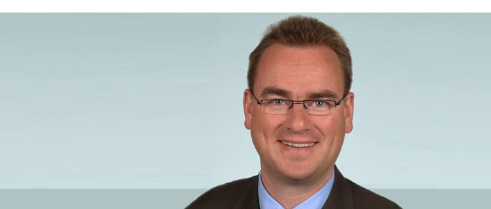 Rechtsanwalt Dr. Lars Lindenau - Medizinrecht-Experte der ETL-Gruppe