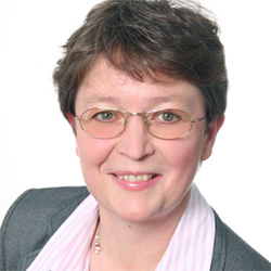 Claudia Kynast